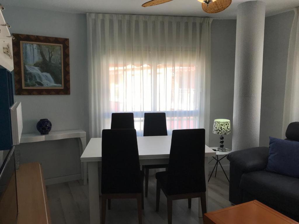 Apartamentos La Encarnacion I Los Alcázares Exteriör bild