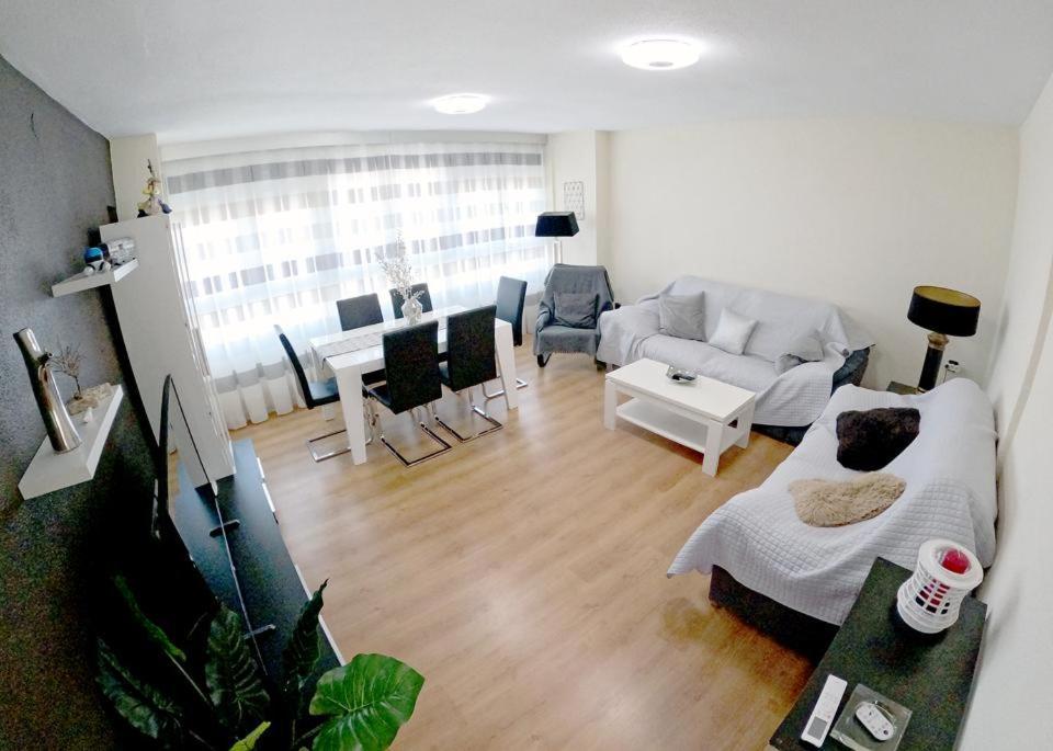 Apartamentos La Encarnacion I Los Alcázares Exteriör bild